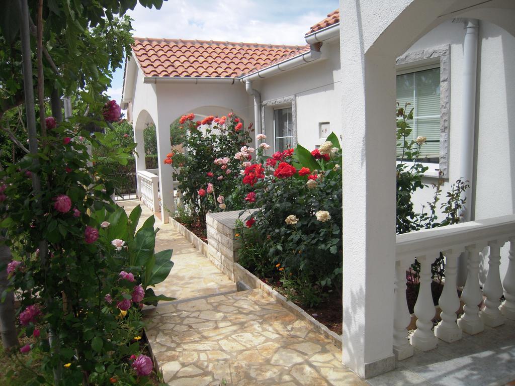 Apartments Marijeta Вир Екстер'єр фото